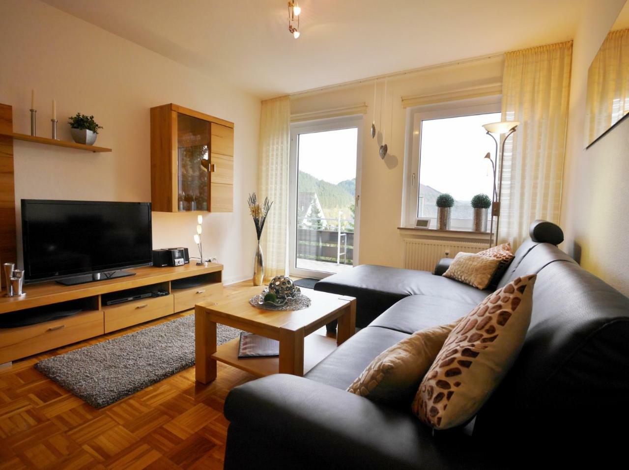 Komfort-Fewo Ettelsberg-Panorama Willingen  Oda fotoğraf